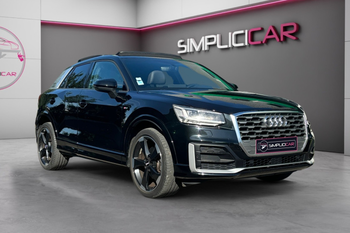 AUDI Q2